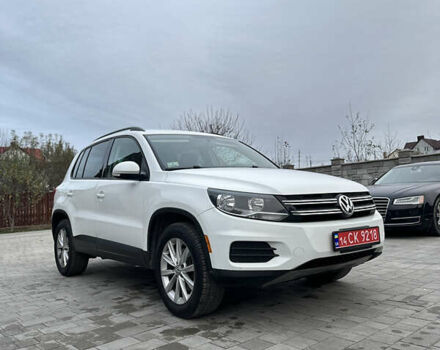 Білий Фольксваген Тігуан, об'ємом двигуна 2 л та пробігом 205 тис. км за 10250 $, фото 4 на Automoto.ua