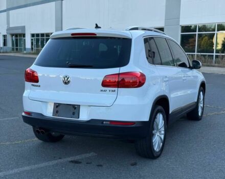 Білий Фольксваген Тігуан, об'ємом двигуна 2 л та пробігом 74 тис. км за 5500 $, фото 5 на Automoto.ua