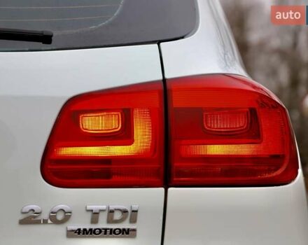 Белый Фольксваген Тигуан, объемом двигателя 2 л и пробегом 130 тыс. км за 16950 $, фото 19 на Automoto.ua