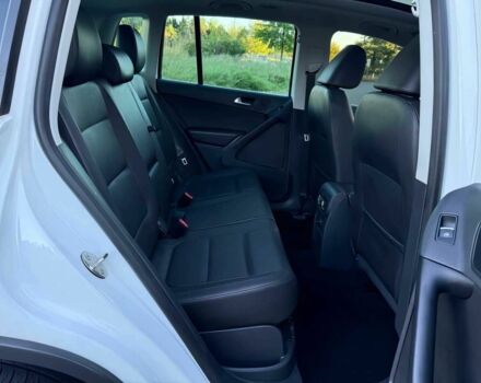 Білий Фольксваген Тігуан, об'ємом двигуна 2 л та пробігом 74 тис. км за 5500 $, фото 15 на Automoto.ua