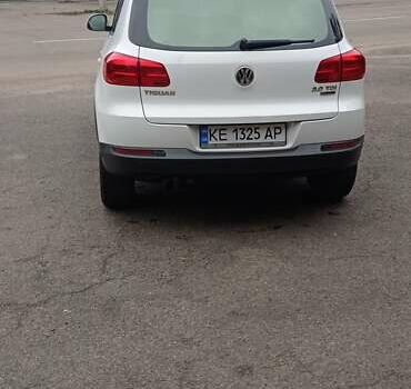 Белый Фольксваген Тигуан, объемом двигателя 1.97 л и пробегом 117 тыс. км за 18200 $, фото 4 на Automoto.ua