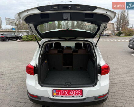 Білий Фольксваген Тігуан, об'ємом двигуна 2 л та пробігом 151 тис. км за 15300 $, фото 35 на Automoto.ua