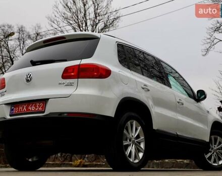Белый Фольксваген Тигуан, объемом двигателя 2 л и пробегом 130 тыс. км за 16950 $, фото 40 на Automoto.ua
