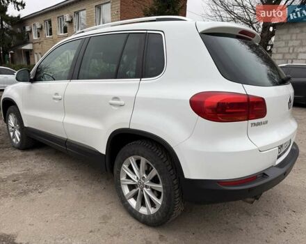 Білий Фольксваген Тігуан, об'ємом двигуна 1.97 л та пробігом 160 тис. км за 17500 $, фото 4 на Automoto.ua