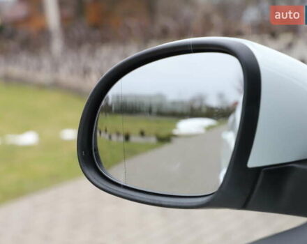 Белый Фольксваген Тигуан, объемом двигателя 2 л и пробегом 130 тыс. км за 16950 $, фото 106 на Automoto.ua