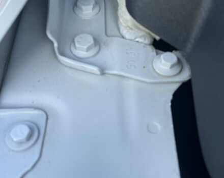 Белый Фольксваген Тигуан, объемом двигателя 2 л и пробегом 283 тыс. км за 10700 $, фото 80 на Automoto.ua