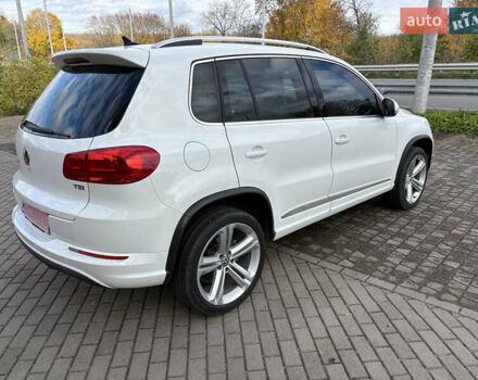 Белый Фольксваген Тигуан, объемом двигателя 2 л и пробегом 147 тыс. км за 13900 $, фото 8 на Automoto.ua