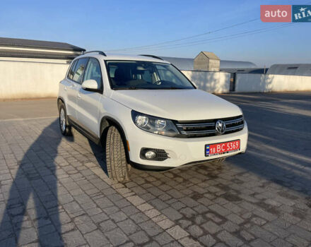 Белый Фольксваген Тигуан, объемом двигателя 2 л и пробегом 283 тыс. км за 10700 $, фото 5 на Automoto.ua