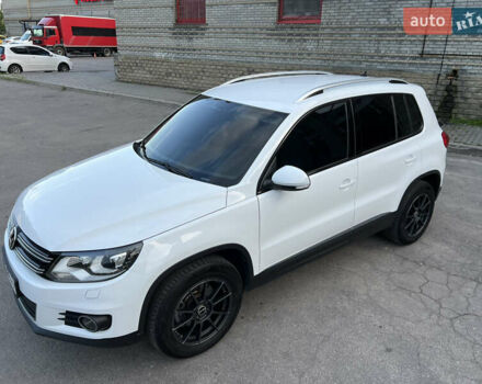 Белый Фольксваген Тигуан, объемом двигателя 1.97 л и пробегом 111 тыс. км за 17000 $, фото 11 на Automoto.ua