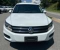 Белый Фольксваген Тигуан, объемом двигателя 2 л и пробегом 78 тыс. км за 9900 $, фото 1 на Automoto.ua