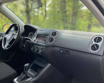 Белый Фольксваген Тигуан, объемом двигателя 1.97 л и пробегом 184 тыс. км за 12400 $, фото 18 на Automoto.ua