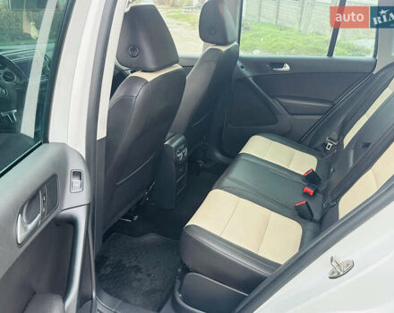 Белый Фольксваген Тигуан, объемом двигателя 1.98 л и пробегом 241 тыс. км за 11800 $, фото 32 на Automoto.ua