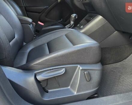 Белый Фольксваген Тигуан, объемом двигателя 1.98 л и пробегом 127 тыс. км за 14700 $, фото 28 на Automoto.ua