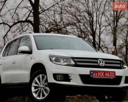 Белый Фольксваген Тигуан, объемом двигателя 2 л и пробегом 130 тыс. км за 16950 $, фото 2 на Automoto.ua