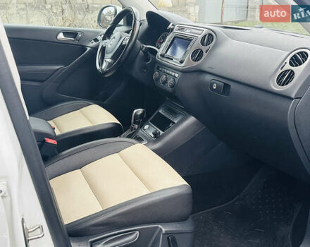 Белый Фольксваген Тигуан, объемом двигателя 1.98 л и пробегом 241 тыс. км за 11800 $, фото 26 на Automoto.ua