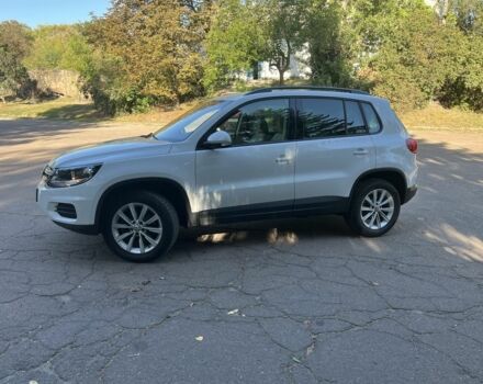 Белый Фольксваген Тигуан, объемом двигателя 2 л и пробегом 52 тыс. км за 14000 $, фото 9 на Automoto.ua