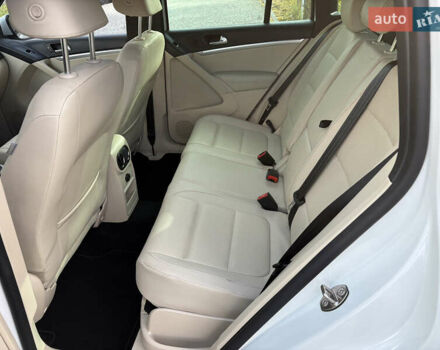 Белый Фольксваген Тигуан, объемом двигателя 2 л и пробегом 147 тыс. км за 13900 $, фото 25 на Automoto.ua