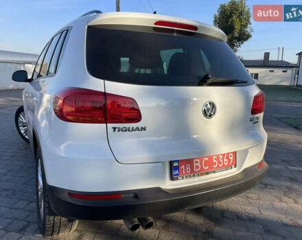 Белый Фольксваген Тигуан, объемом двигателя 2 л и пробегом 283 тыс. км за 10700 $, фото 20 на Automoto.ua