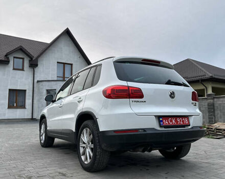 Білий Фольксваген Тігуан, об'ємом двигуна 2 л та пробігом 205 тис. км за 10250 $, фото 13 на Automoto.ua