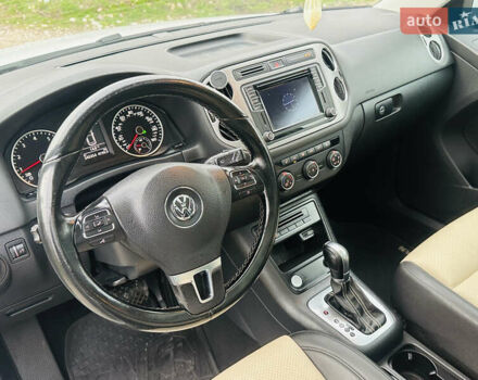 Белый Фольксваген Тигуан, объемом двигателя 1.98 л и пробегом 241 тыс. км за 11800 $, фото 35 на Automoto.ua