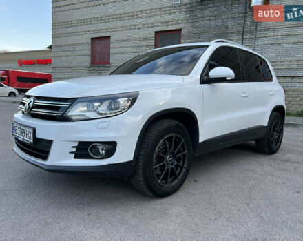 Белый Фольксваген Тигуан, объемом двигателя 1.97 л и пробегом 111 тыс. км за 17000 $, фото 6 на Automoto.ua