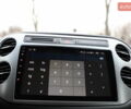 Белый Фольксваген Тигуан, объемом двигателя 2 л и пробегом 130 тыс. км за 16950 $, фото 94 на Automoto.ua