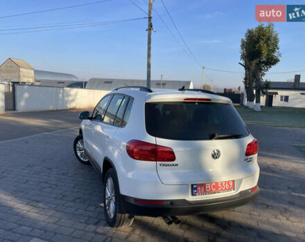 Белый Фольксваген Тигуан, объемом двигателя 2 л и пробегом 283 тыс. км за 10700 $, фото 17 на Automoto.ua