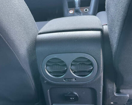 Белый Фольксваген Тигуан, объемом двигателя 2 л и пробегом 283 тыс. км за 10700 $, фото 60 на Automoto.ua