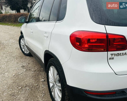 Белый Фольксваген Тигуан, объемом двигателя 1.98 л и пробегом 241 тыс. км за 11800 $, фото 10 на Automoto.ua