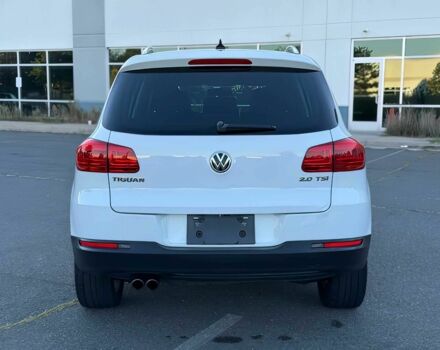 Білий Фольксваген Тігуан, об'ємом двигуна 2 л та пробігом 72 тис. км за 5400 $, фото 5 на Automoto.ua
