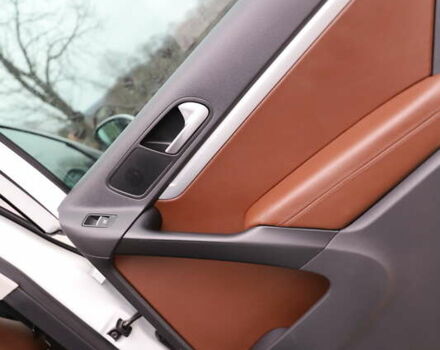 Белый Фольксваген Тигуан, объемом двигателя 2 л и пробегом 130 тыс. км за 16950 $, фото 79 на Automoto.ua