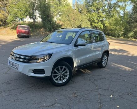 Белый Фольксваген Тигуан, объемом двигателя 2 л и пробегом 52 тыс. км за 14000 $, фото 1 на Automoto.ua