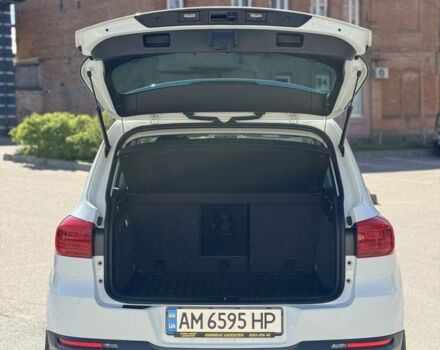 Білий Фольксваген Тігуан, об'ємом двигуна 2 л та пробігом 265 тис. км за 18200 $, фото 5 на Automoto.ua