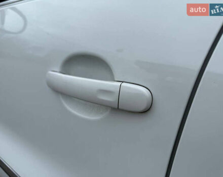 Білий Фольксваген Тігуан, об'ємом двигуна 2 л та пробігом 151 тис. км за 15300 $, фото 17 на Automoto.ua