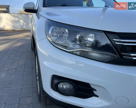 Белый Фольксваген Тигуан, объемом двигателя 2 л и пробегом 283 тыс. км за 10700 $, фото 66 на Automoto.ua