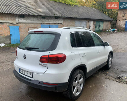 Белый Фольксваген Тигуан, объемом двигателя 1.97 л и пробегом 135 тыс. км за 14000 $, фото 2 на Automoto.ua