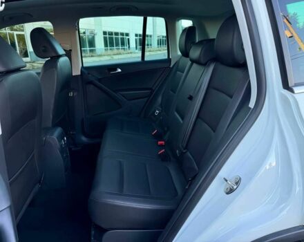 Білий Фольксваген Тігуан, об'ємом двигуна 2 л та пробігом 74 тис. км за 5500 $, фото 17 на Automoto.ua