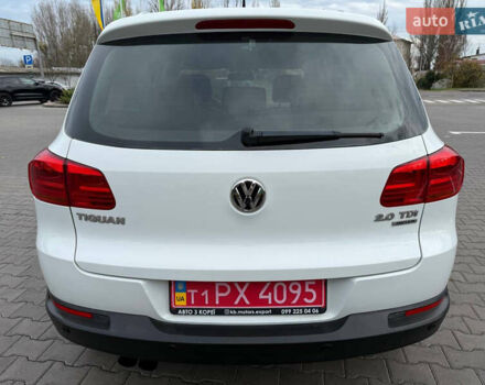 Білий Фольксваген Тігуан, об'ємом двигуна 2 л та пробігом 151 тис. км за 15300 $, фото 5 на Automoto.ua