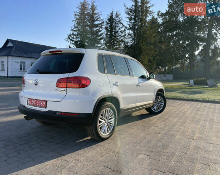 Белый Фольксваген Тигуан, объемом двигателя 2 л и пробегом 283 тыс. км за 10700 $, фото 8 на Automoto.ua
