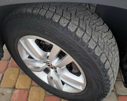 Білий Фольксваген Тігуан, об'ємом двигуна 2 л та пробігом 127 тис. км за 12700 $, фото 23 на Automoto.ua