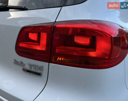 Белый Фольксваген Тигуан, объемом двигателя 1.97 л и пробегом 111 тыс. км за 17000 $, фото 9 на Automoto.ua