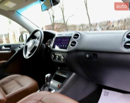 Белый Фольксваген Тигуан, объемом двигателя 2 л и пробегом 130 тыс. км за 16950 $, фото 73 на Automoto.ua