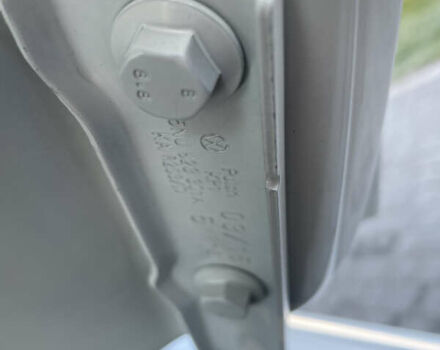 Белый Фольксваген Тигуан, объемом двигателя 2 л и пробегом 283 тыс. км за 10700 $, фото 78 на Automoto.ua