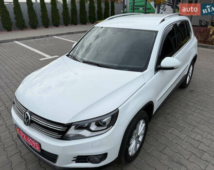 Білий Фольксваген Тігуан, об'ємом двигуна 2 л та пробігом 151 тис. км за 15300 $, фото 1 на Automoto.ua