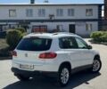 Білий Фольксваген Тігуан, об'ємом двигуна 2 л та пробігом 265 тис. км за 18200 $, фото 3 на Automoto.ua