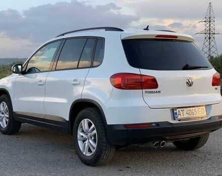 Білий Фольксваген Тігуан, об'ємом двигуна 2 л та пробігом 127 тис. км за 9500 $, фото 1 на Automoto.ua