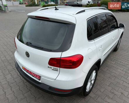 Білий Фольксваген Тігуан, об'ємом двигуна 2 л та пробігом 151 тис. км за 15300 $, фото 8 на Automoto.ua