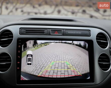 Белый Фольксваген Тигуан, объемом двигателя 2 л и пробегом 130 тыс. км за 16950 $, фото 111 на Automoto.ua