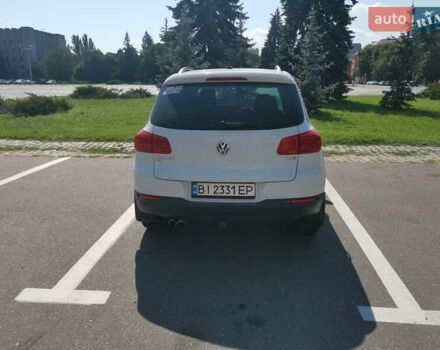 Білий Фольксваген Тігуан, об'ємом двигуна 1.98 л та пробігом 98 тис. км за 14800 $, фото 3 на Automoto.ua