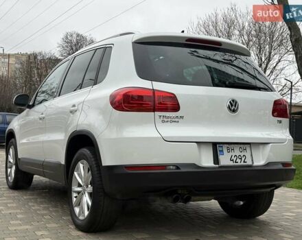 Білий Фольксваген Тігуан, об'ємом двигуна 1.98 л та пробігом 150 тис. км за 13900 $, фото 7 на Automoto.ua